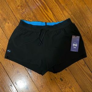 Running shorts